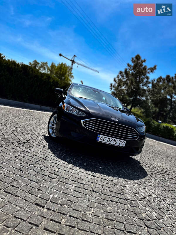 Седан Ford Fusion 2018 в Дніпрі фото 9 Седан Ford Fusion 2018 в Дніпрі