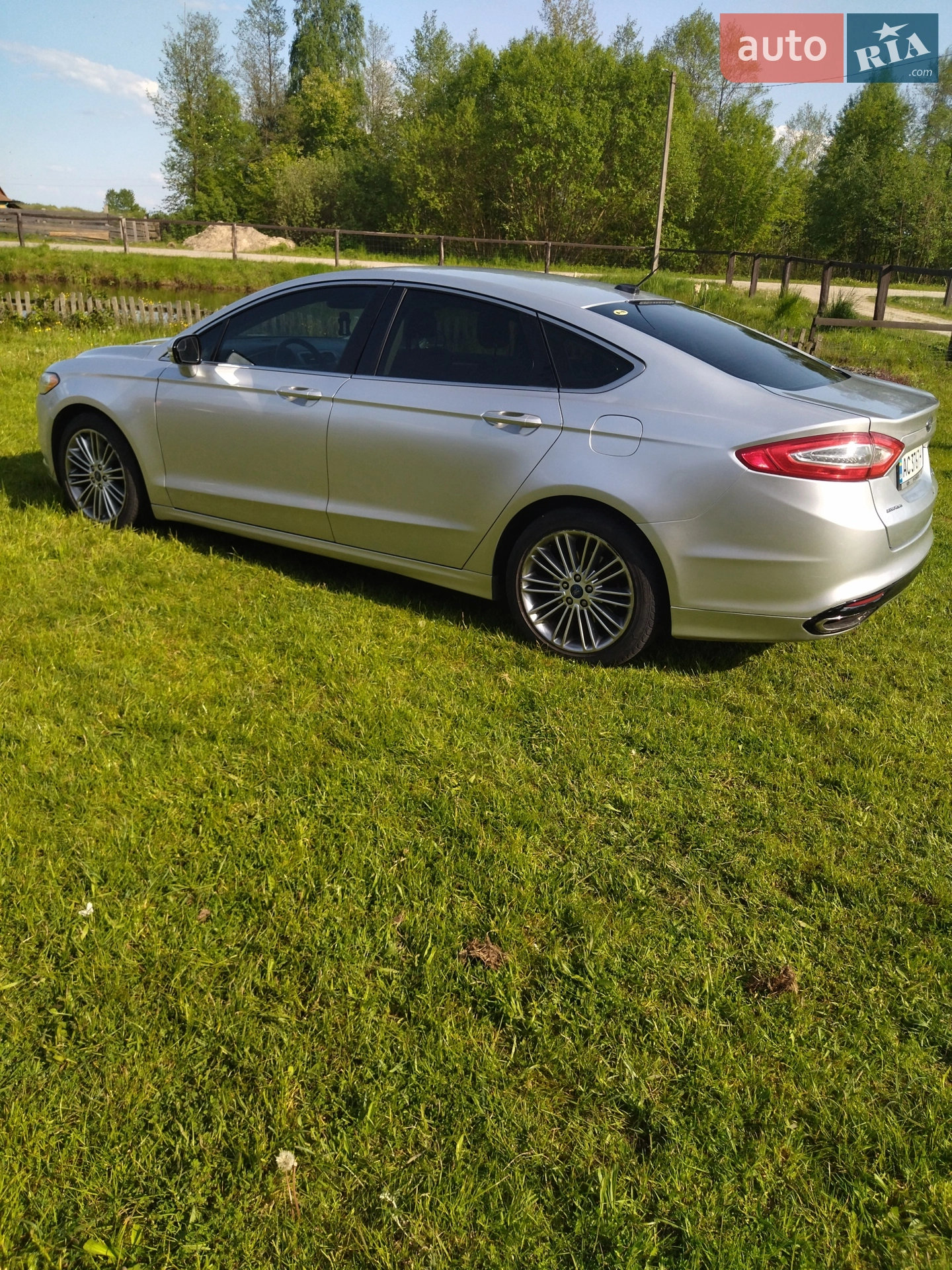 2013 Ford Fusion - мініатюра 2