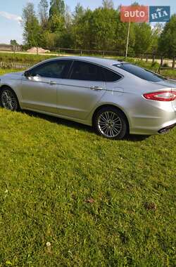 Седан Ford Fusion 2013 в Луцке