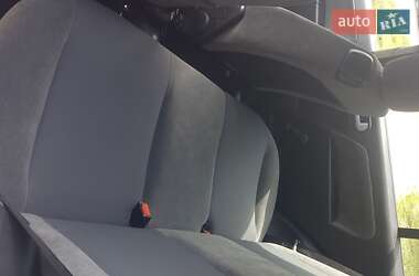 Хэтчбек Ford Fusion 2003 в 