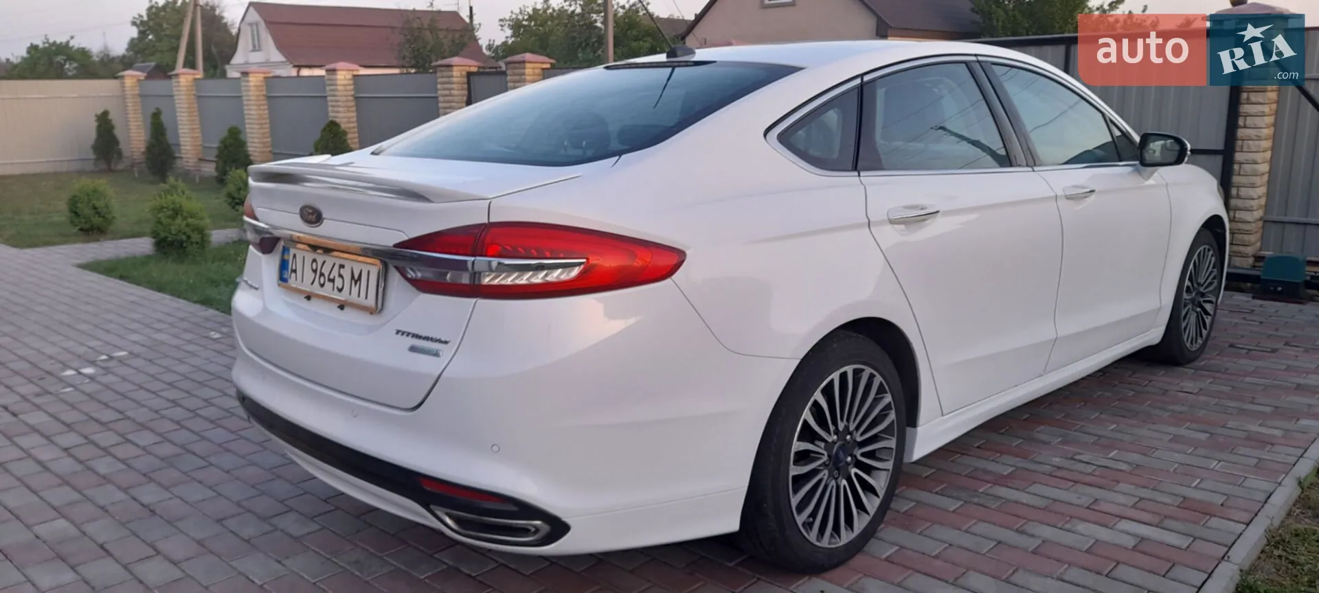 2016 Ford Fusion - мініатюра 5