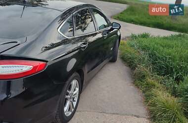 Седан Ford Fusion 2015 в Одесі