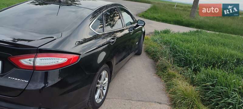 Седан Ford Fusion 2015 в Одессе