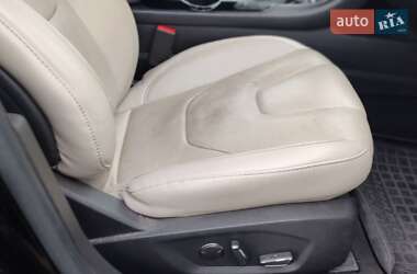 Седан Ford Fusion 2015 в Одесі