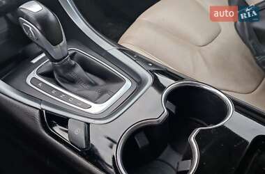 Седан Ford Fusion 2015 в Одесі