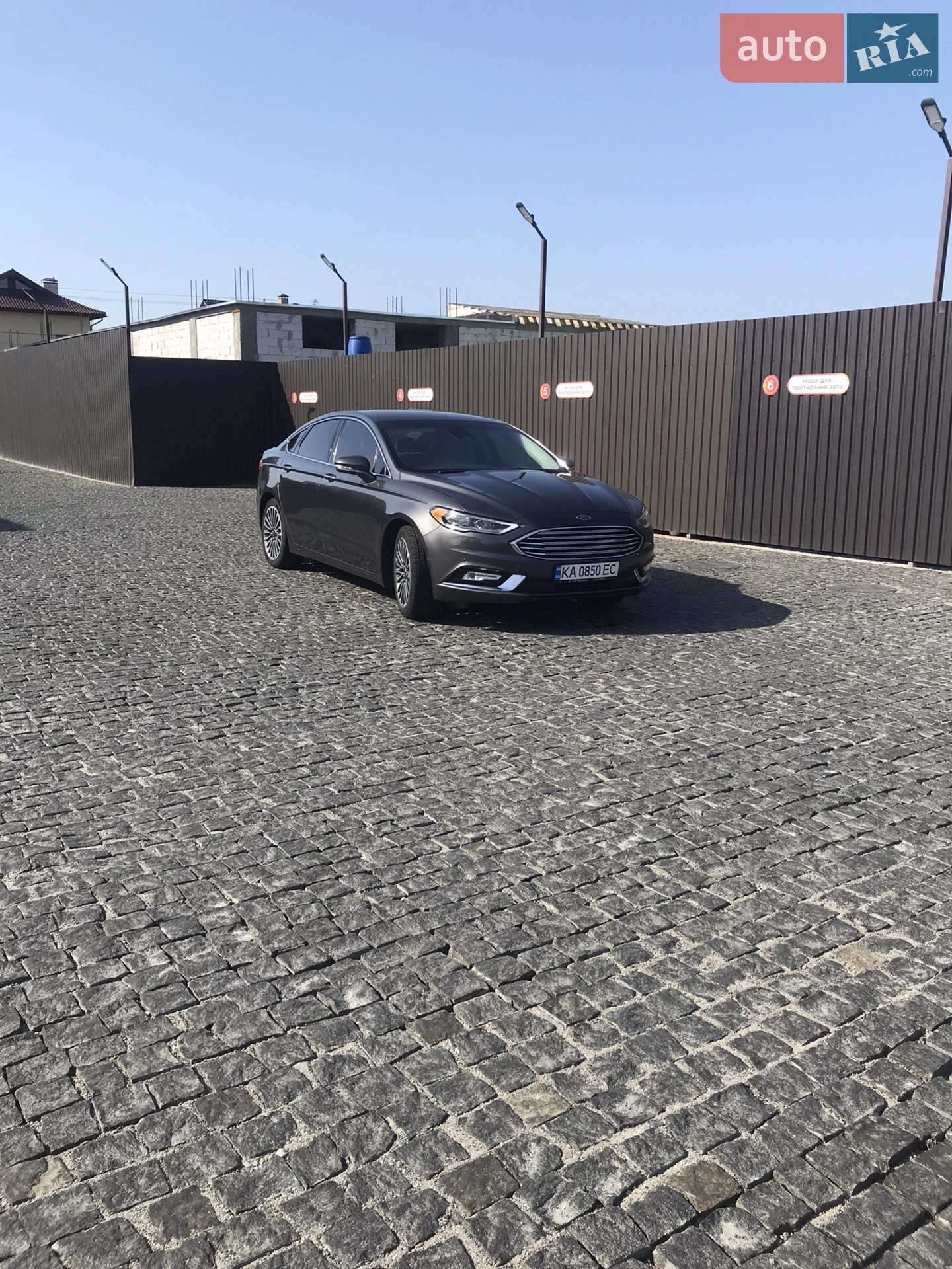 2016 Ford Fusion - мініатюра 24