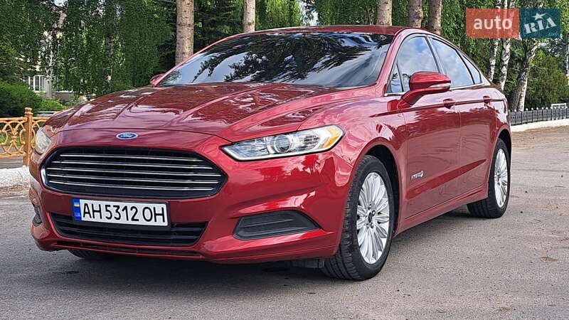 Седан Ford Fusion 2013 в Києві