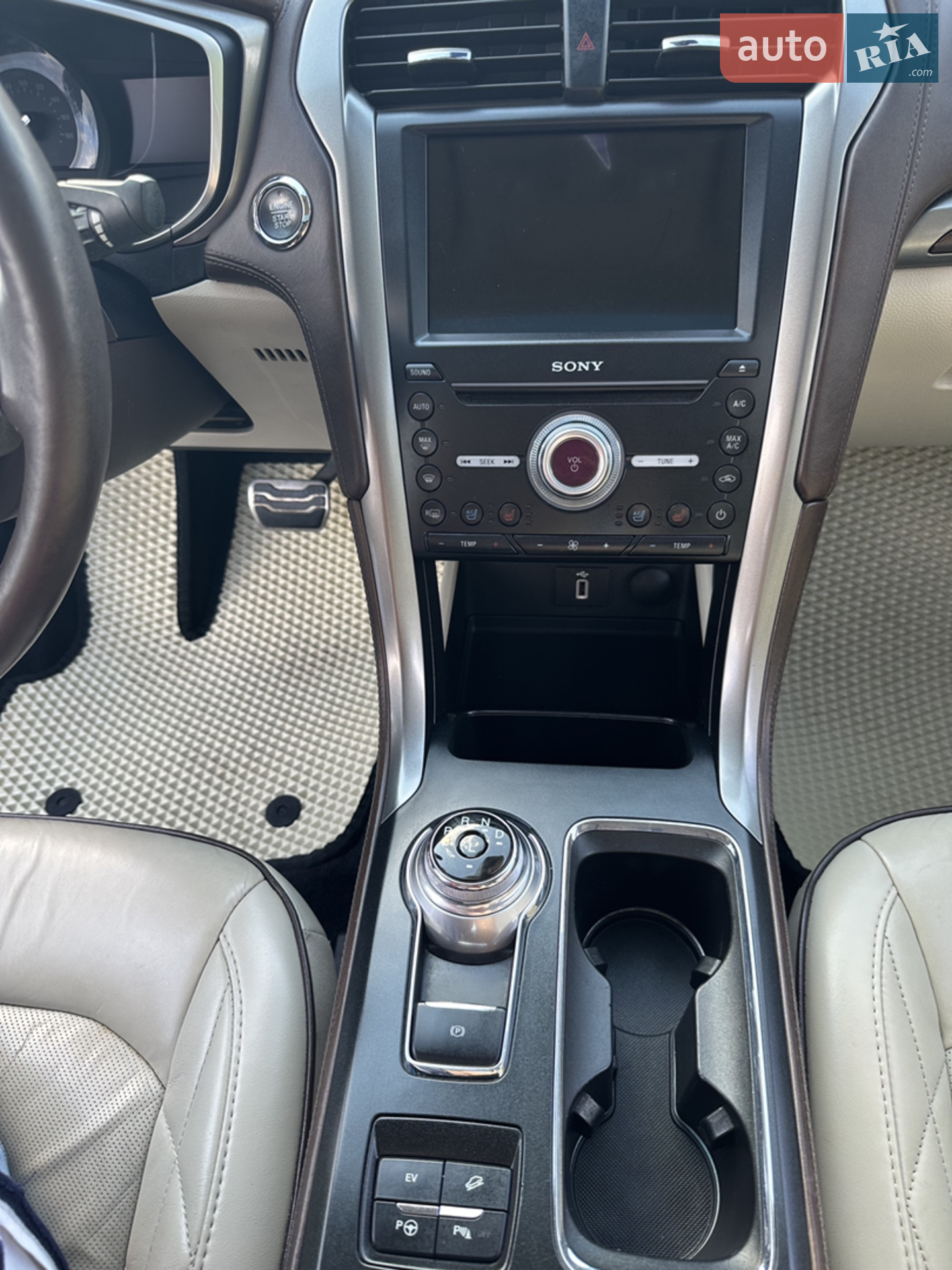 2016 Ford Fusion - мініатюра 11