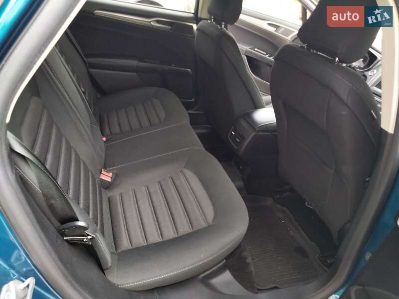 Седан Ford Fusion 2017 в Хмельницькому