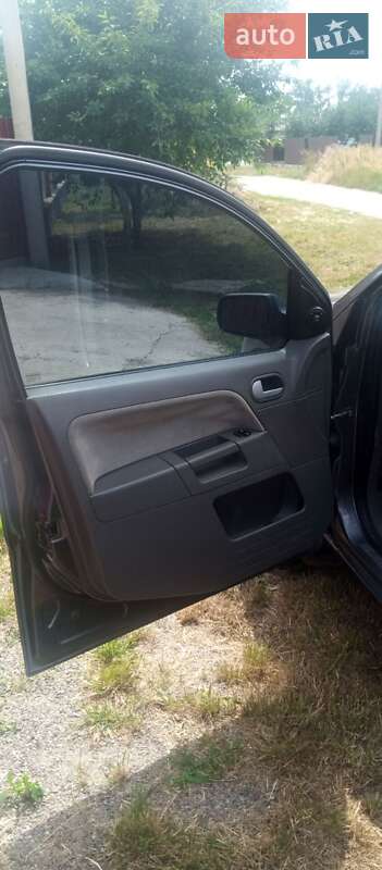 Хэтчбек Ford Fusion 2004 в Черкассах
