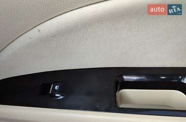 Седан Ford Fusion 2014 в 