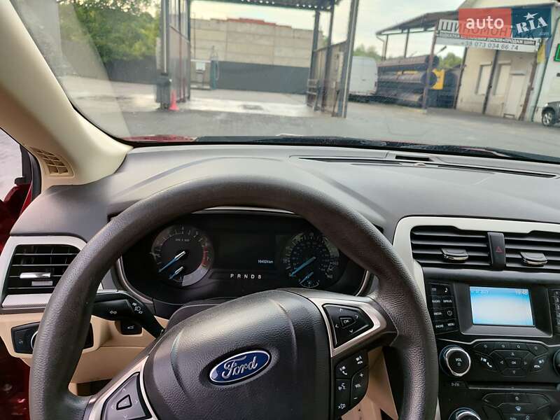 Седан Ford Fusion 2014 в Трускавці