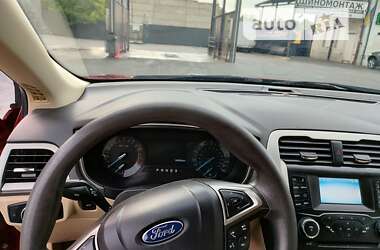 Седан Ford Fusion 2014 в Трускавце