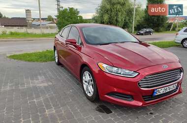 Седан Ford Fusion 2014 в 