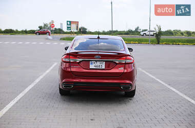 Седан Ford Fusion 2017 в Бучаче