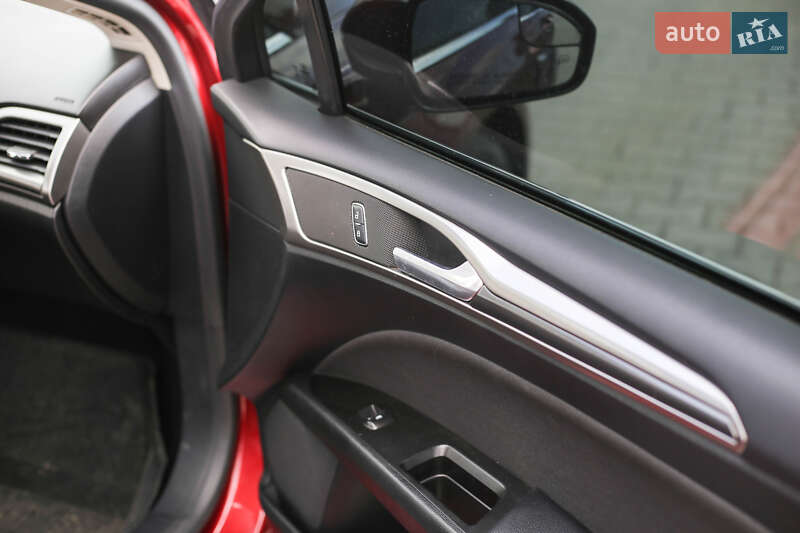 Седан Ford Fusion 2017 в Бучаче фото 39 Седан Ford Fusion 2017 в Бучаче