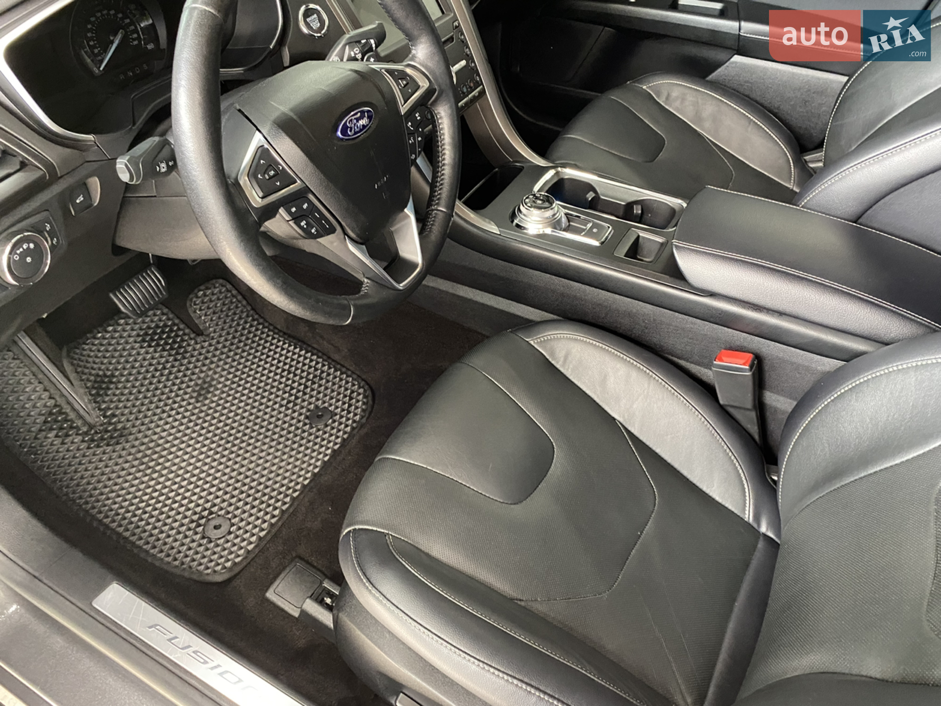 2018 Ford Fusion - мініатюра 17