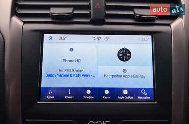Седан Ford Fusion 2020 в 