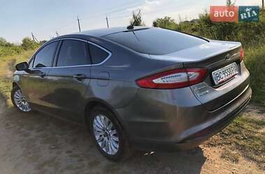 Седан Ford Fusion 2013 в Стрые