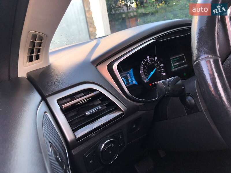 Седан Ford Fusion 2013 в Стрые фото 44 Седан Ford Fusion 2013 в Стрые