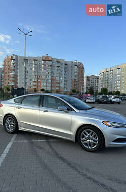 Седан Ford Fusion 2014 в Виннице