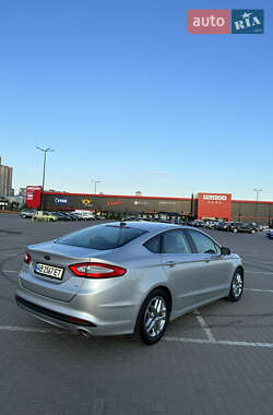 Седан Ford Fusion 2014 в 