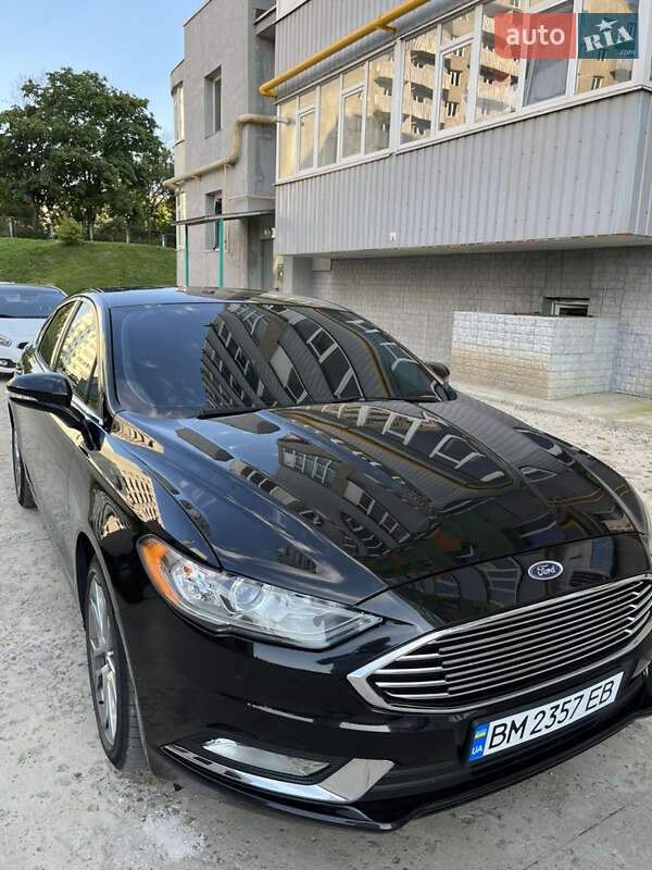Седан Ford Fusion 2016 в 