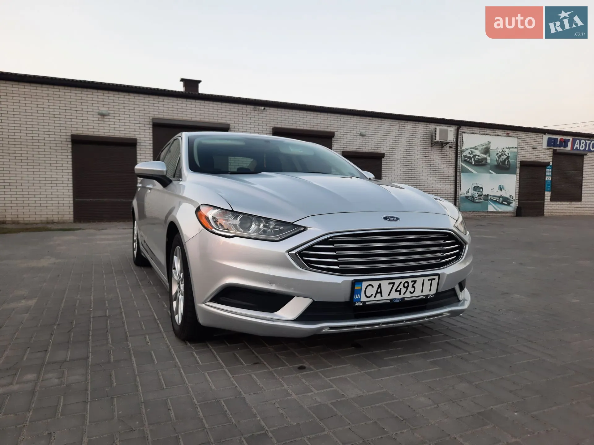 2016 Ford Fusion - мініатюра 26
