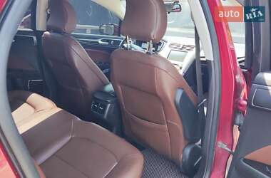 Седан Ford Fusion 2015 в 