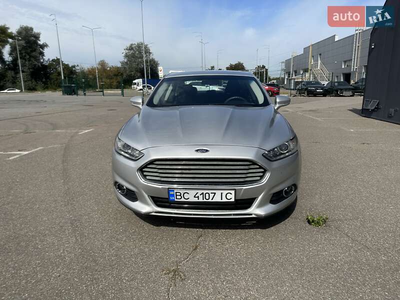 Ford Fusion 2015