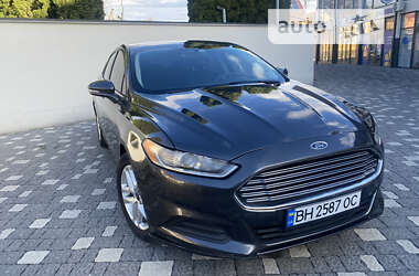 Седан Ford Fusion 2016 в Киеве