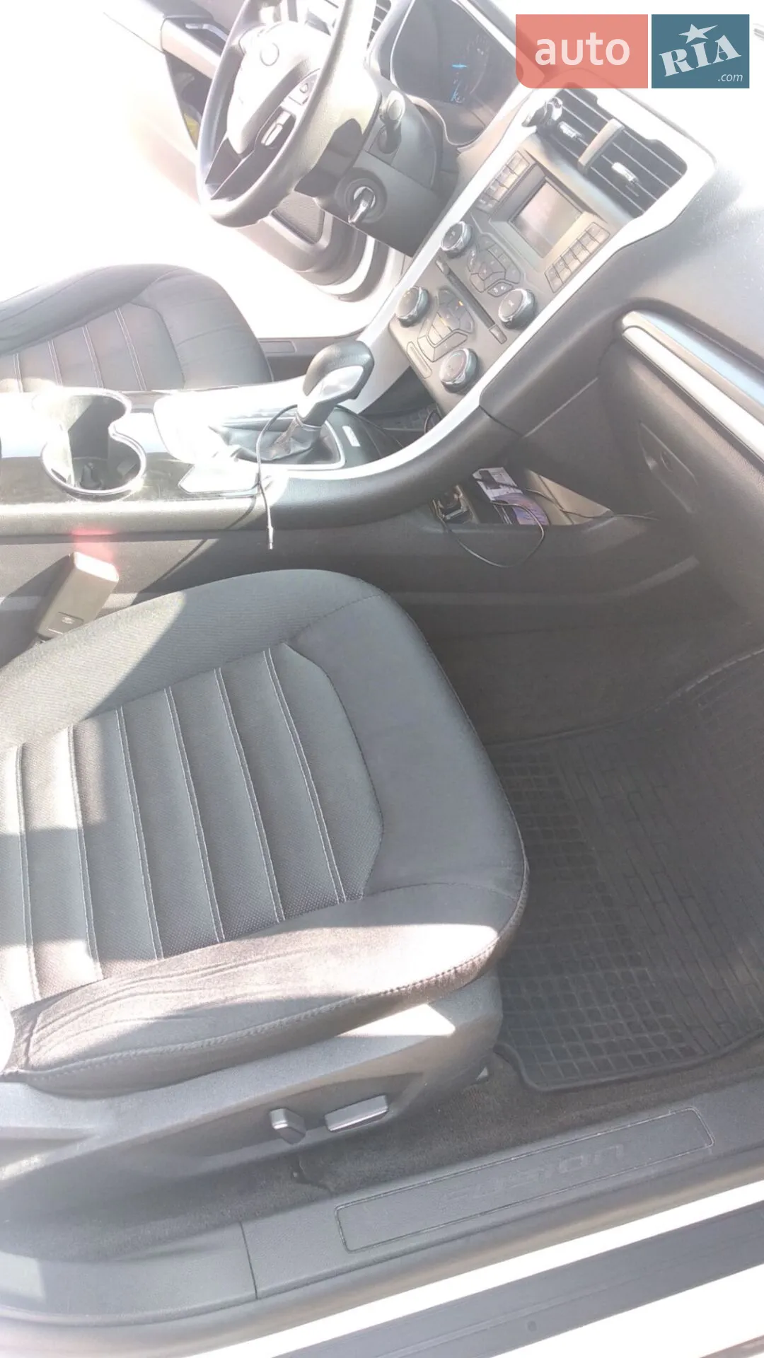 2015 Ford Fusion - мініатюра 16