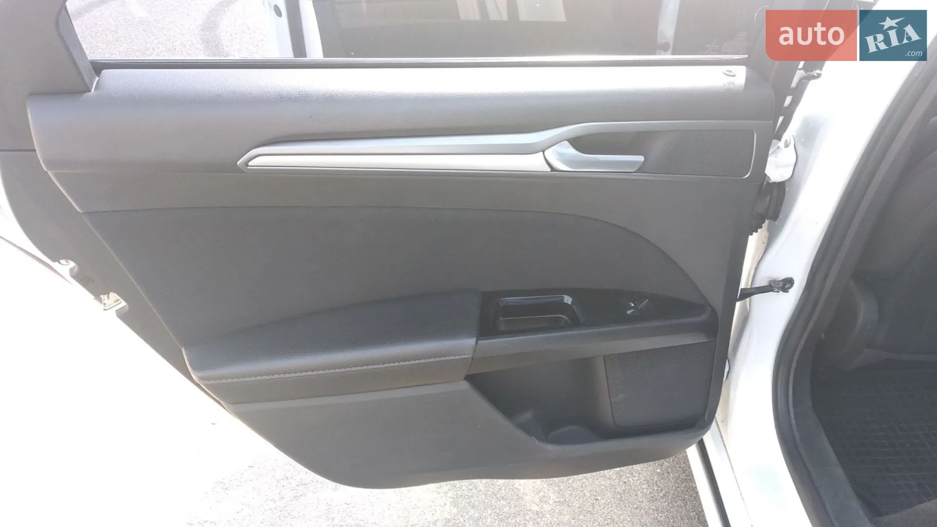 2015 Ford Fusion - мініатюра 21