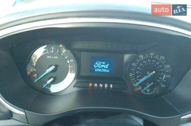 Седан Ford Fusion 2015 в Старій Вижівці