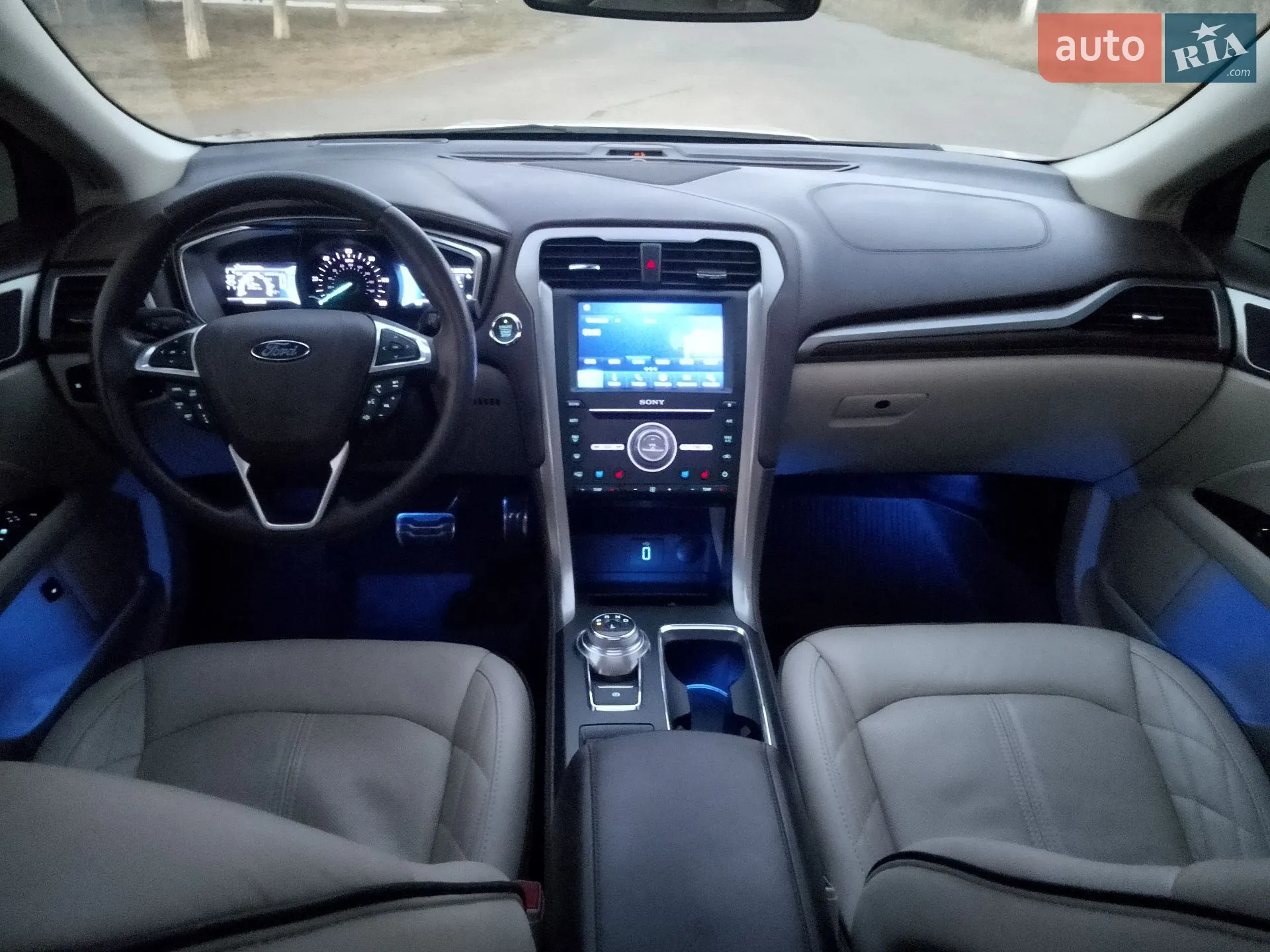 2016 Ford Fusion - мініатюра 23