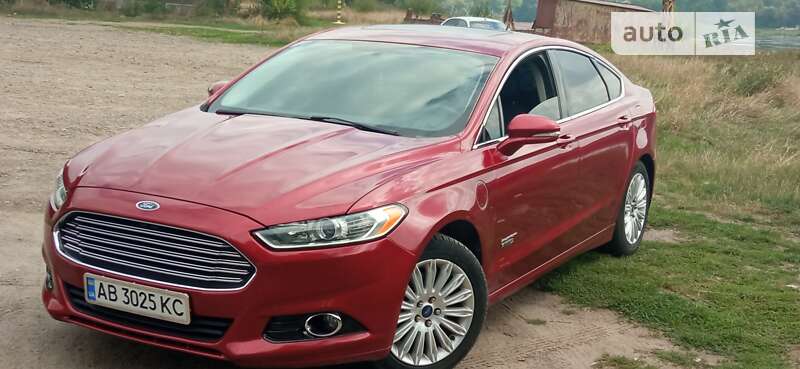 Седан Ford Fusion 2013 в Вінниці