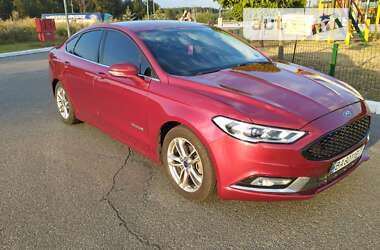 Седан Ford Fusion 2016 в Бучі