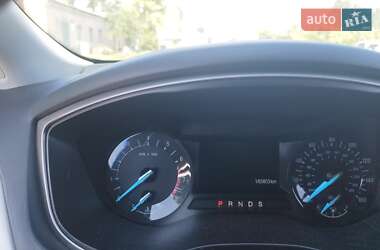 Седан Ford Fusion 2014 в Миргороде