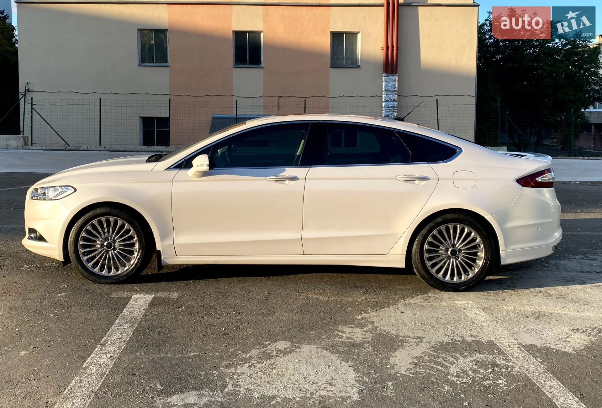 2014 Ford Fusion - мініатюра 8