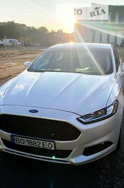 Седан Ford Fusion 2014 в Тернополе