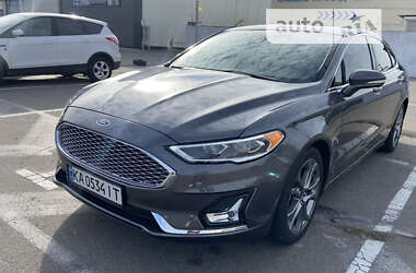 Седан Ford Fusion 2018 в Киеве