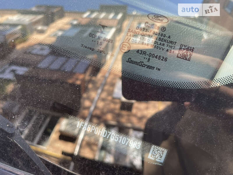 Седан Ford Fusion 2015 в Киеве фото 13 Седан Ford Fusion 2015 в Киеве