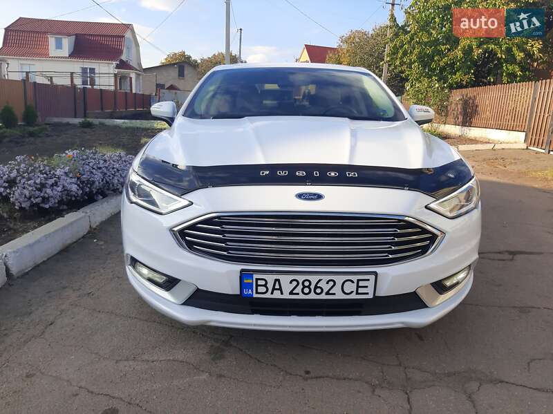 Седан Ford Fusion 2017 в Новоукраїнці