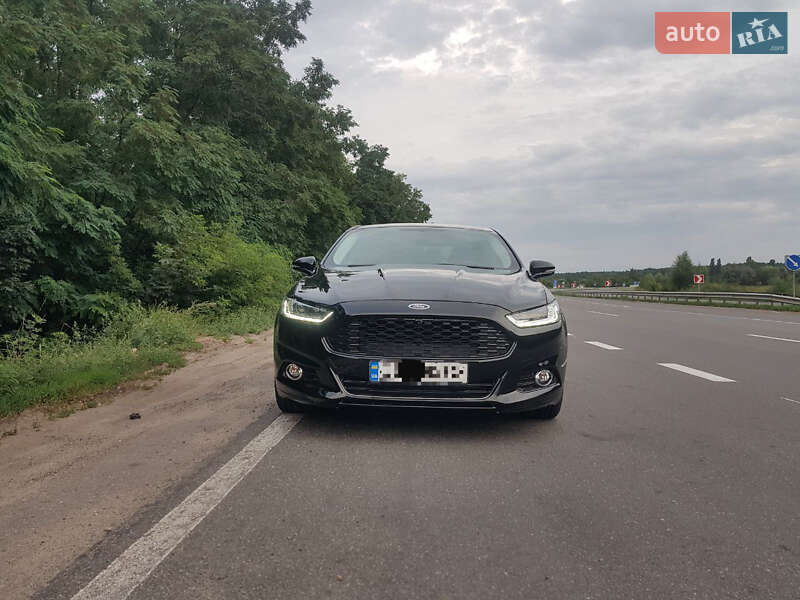 Седан Ford Fusion 2015 в Киеве