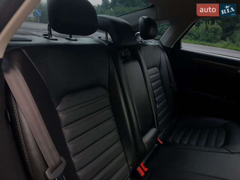 Седан Ford Fusion 2015 в Киеве