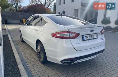 Седан Ford Fusion 2015 в Ужгороде