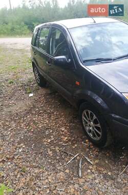Хэтчбек Ford Fusion 2008 в 