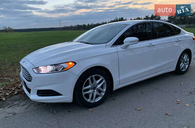 Седан Ford Fusion 2015 в Кропивницком