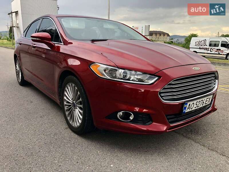 Седан Ford Fusion 2014 в Тячеве