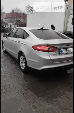 Седан Ford Fusion 2013 в Первомайську